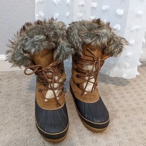 Khombu Women’s Winter Boots